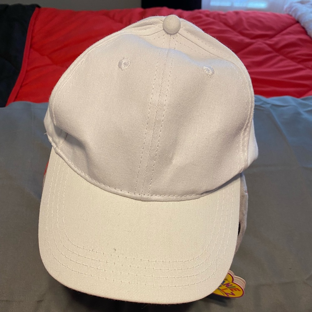 Universal Adjustable Baseball Cap. One size fits most.
